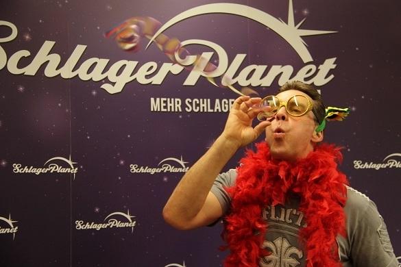 Jürgen Milski ist ein echter Kölner. Doch Spaß hat der 51-Jährige das ganze Jahr über bei seinem Auftritten, nicht nur zu Karneval. Jürgen Milski Interview Karneval