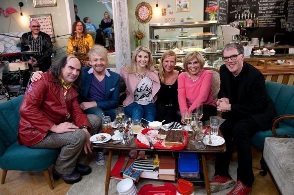 Schlager und Kuchen - was für eine himmlische Verbindung an so einem Sonntag in der Früh! Fernsehgarten Schlager Special
