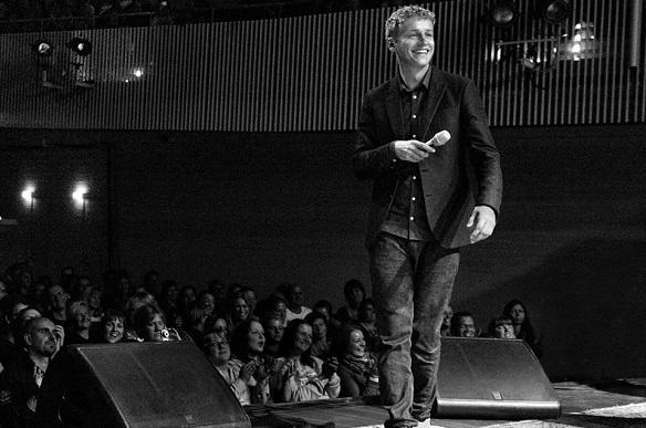Tim Bendzko: Hits und seine schönsten Lieder haben wir für Euch im Überblick. Tim Bendzko