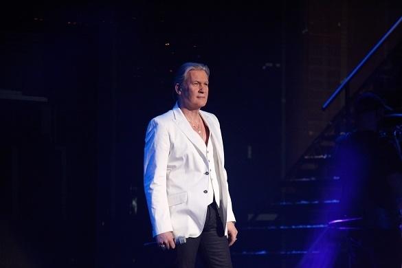 Johnny Logan fuhr für Irland zwei ihrer sieben Siege ein. ESC Irland Johnny Logan