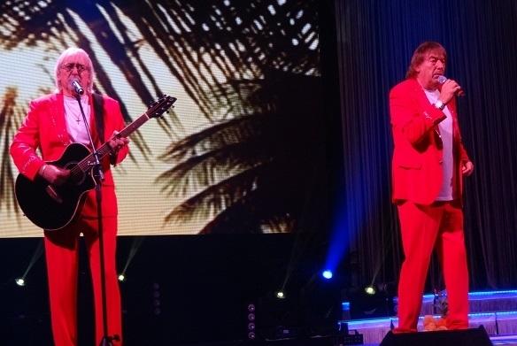 Sommerliche Stimme in und außerhalb der Halle gab es gestern in Chemnitz. Amigos Konzert Chemnitz