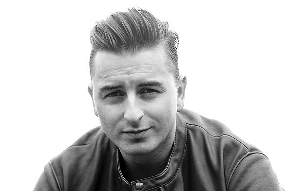 Andreas Gabalier äußerte sich zum Musikantenstadl. Er versteht nicht, wieso man das beliebte Konzept umstrukturiert. Andreas Gabalier Musikantenstadl