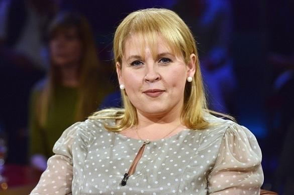 Die sympathische Sängerin war Anfang des Jahres mit Roland Kaiser auf Tour. Heute Abend gesellt sie sich im Kölner Treff zur Talkrunde. Maite Kelly Kölner Treff
