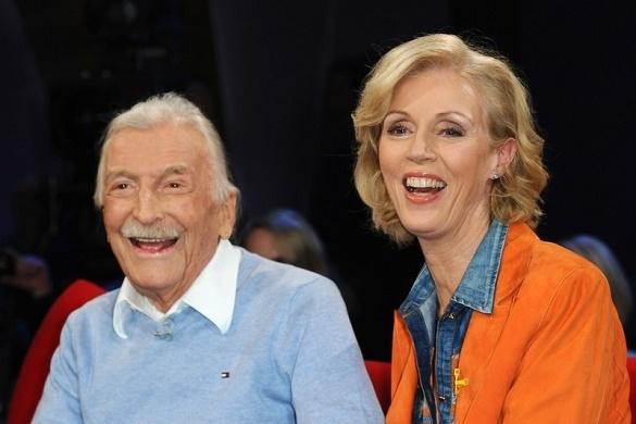 James Last verstarb im Alter von 86 Jahren. Seine Frau Christine war in den letzten Momenten an seiner Seite. James Last Christine