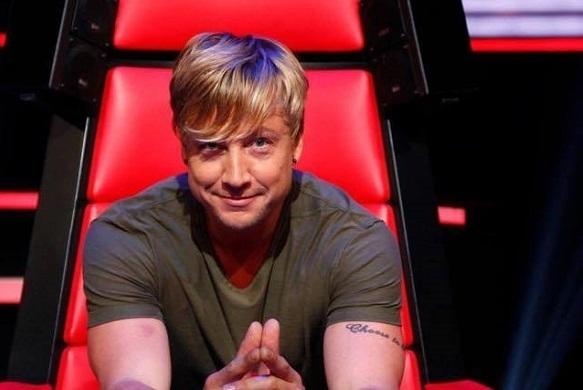 Sat.1 Frühstücksfernsehen mit Samu Haber gibt es am Donnerstag, 25. Juni 2015. Dann ist der „The Voice“-Coach in der Magazinsendung zu Gast. Samu Haber Sat.1 Frühstücksfernsehen
