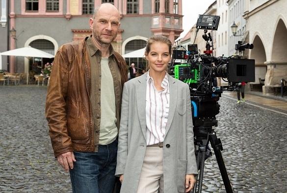 Yvonne Catterfeld dreht bis zum 12. August in Görlitz für den Krimi Wolfsland. Ausgestrahlt wird die Folge voraussichtlich im nächsten Jahr. Yvonne Catterfeld Wolfsland Görlitz