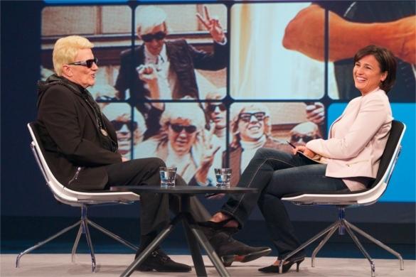 Heute Abend blickt Sandra Maischberger hinter die Fassade des Stars Heino. Heino ich stelle mich