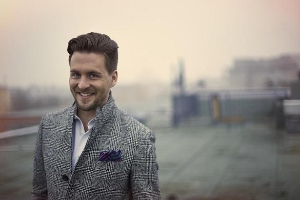 Alexander Klaws ist ein gefeierter Musicaldarsteller und Schlagersänger. Alexander Klaws Geburtstag
