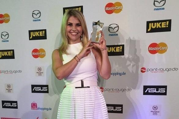 Beatrice Egli hat momentag keinen Freund. Sie hat die Hoffnung auf die große Liebe jedoch noch nicht aufgegeben. Beatrice Egli Freund Liebe