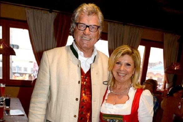 Seit vielen Jahren schon engagieren sich Marianne und Michael für den guten Zweck. Sie wollen mit ihrem Namen Einsatz für die Schwächeren zeigen. Marianne und Michael Childhood Foundation