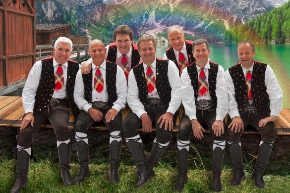 Die Kastelruther Spatzen bringen ihr Debütalbum nach 32 Jahren noch einmal heraus. Kastelruther Spatzen Album Wiederveröffentlichung