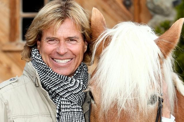 Heimkehr mit Hindernissen kommt heute im TV. Hansi Hinterseer beweist sein schauspielerisches Talent. Hansi Hinterseer Heimkehr mit Hindernissen