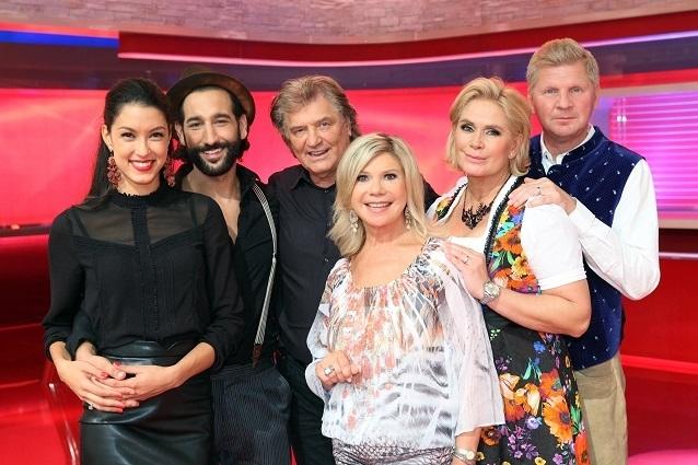 Können es Marianne und Michael heute Abend mit Profi-Koch Steffen Henssler bei „Grill den Henssler“ um 20:15 Uhr auf VOX aufnehmen? Marianne und Michael