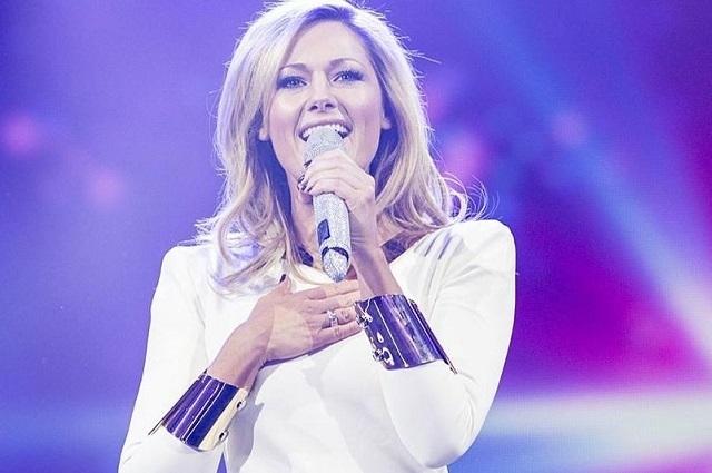 Am heutigen 5. Dezember 2015 strahlt das ZDF die Spendengala Ein Herz für Kinder aus – mit dabei ist Helene Fischer. Ein Herz für Kinder Helene Fischer