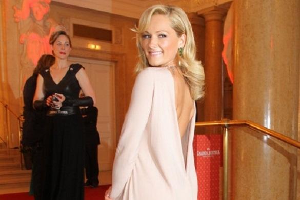 Ist Helene Fischer fehlerfrei? Oder ist es vielleicht der schöne Schein, der trügt? Helene Fischer Fehlerfrei