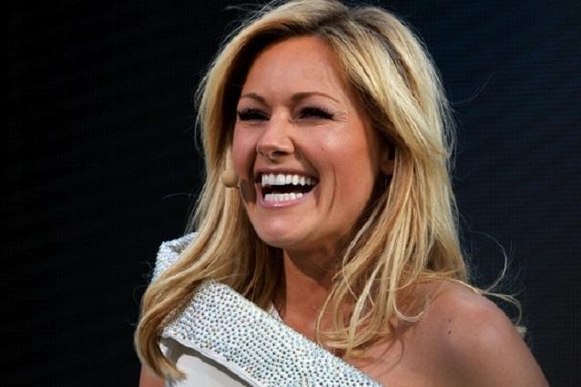 Helene Fischer erhält im Februar zum zweiten Mal die Goldene Kamera. Sie wird den Preis persönlich entgegen nehmen. Helene Fischer Goldene Kamera