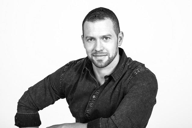 Was mit einem Liebeslied zur eigenen Hochzeit begann, findet jetzt in einem Album seine Vollendung: Andi Wiener startet mit „Traumbild“ seine Solo-Karriere. Traumbild vorgestellt