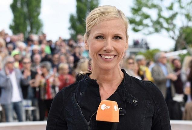 Es ist wieder ZDF-Fernsehgarten-Flohmarkt. Andrea Kiewel präsentiert die Kultsendung am 16. Mai 2016. Andrea Kiewel ZDF-Fernsehgarten