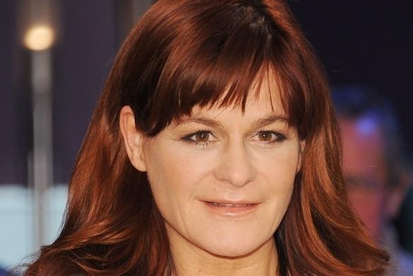 Andrea Berg feiert mit ihrem Album Seelenbeben große Erfolge. Doch ihre Tochter leidet unter dem Erfolg ihrer Schlager-Mama. Andrea Berg Interview Tochter