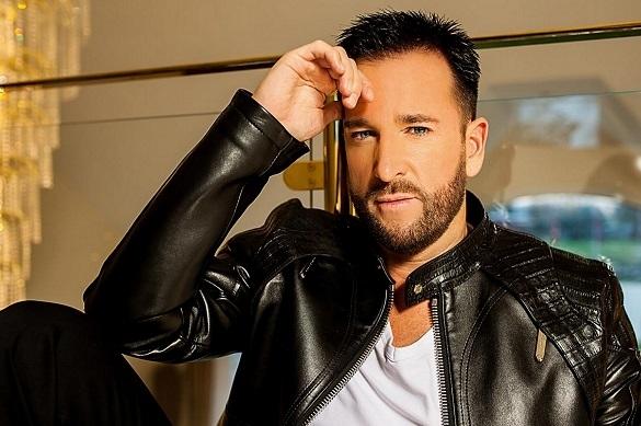 Michael Wendler ist zusammengebrochen. Dem Sänger sei schwarz vor Augen geworden, wie sein Manager Markus Krampe berichtete. Michael Wendler Zusammenbruch