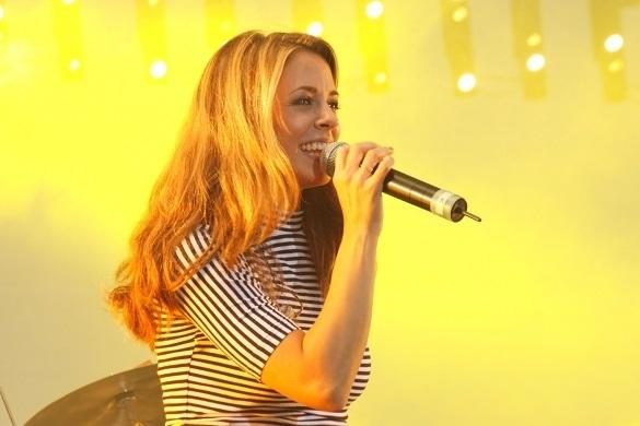Vanessa Mai und viele weitere Highlights bietet der Herbst. Tour Schlager Tourneen