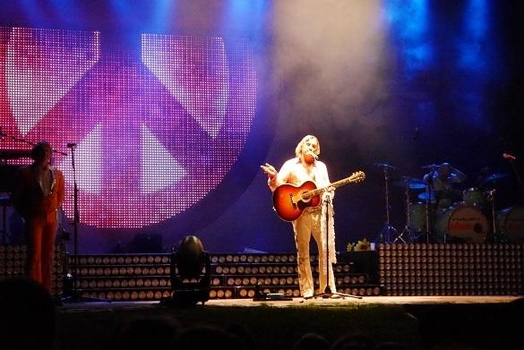 Langsam und gefühlvoll kann er auch! Dieter Thomas Kuhn und Band beglückten ihre Fans in Hamburg mit einem abwechslungsreichen Repertoire. Dieter Thomas Kuhn Konzert