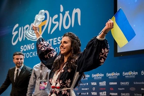 Jamala sang in ihrem Song 1944 über die Vertreibung der Tartaren von der Krim durch Russland im Jahr 1944. Russland sah sich durch die Songauswahl beim diesjährigen ESC politisch angegriffen. Jamala ESC 2016