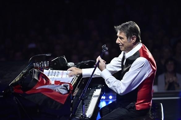 2009 gab Udo Jürgens Konzerte auf seiner Einfach ich-Tournee. Udo Jürgens Momente