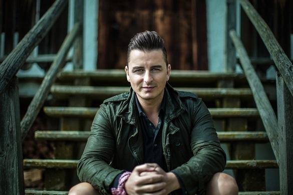 Vom Berg auf hohe See: Nächstes Jahr begibt sich der Entertainer erneut mit seinen Fans auf eine Kreuzfahrt. Andreas Gabalier Kreuzfahrt 2017
