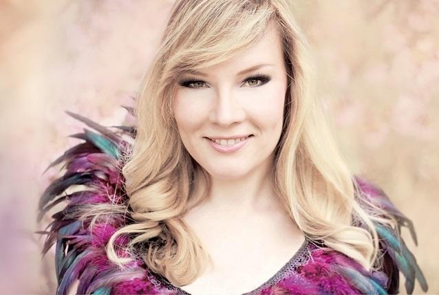 Das Helene-Fischer-Double, Vivien, gewinnt den SchlagerPlanet-Newcomer-Preis 2016. Vivien Helene Fischer Double
