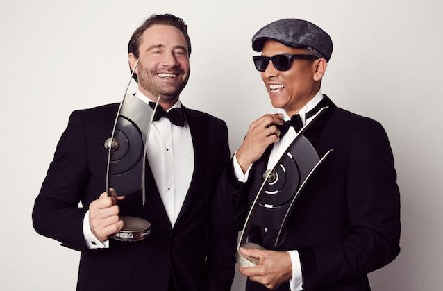 Sasha und Xavier Naidoo moderieren in diesem Jahr den Echo 2017. Andrea Berg, Kerstin Ott, Vanessa Mai und Klubbb3 sind unter den Nominierten. Echo 2017 Nominierungen Sasha Xavier Naidoo
