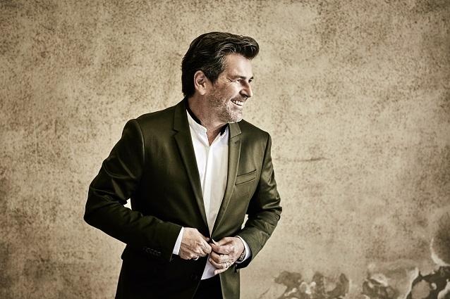 Ein echter internationaler Pop-Star! Thomas Anders begeistert seine Fans mit seinem ersten deutschsprachigem Album. Thomas Anders singt deutsch