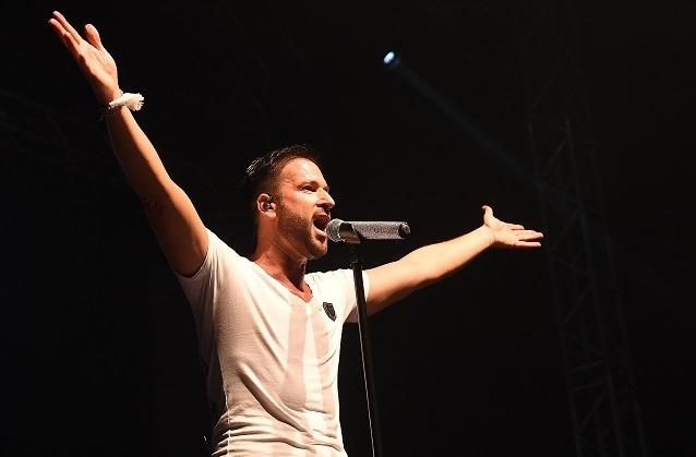 The Wendler is back! Neben dem "Chill Out"-Album will Michael Wendler 2017 zwei weitere Alben veröffentlichen. Michael Wendler präsentiert sein "Chill Out"-Album am 05.05.2017!