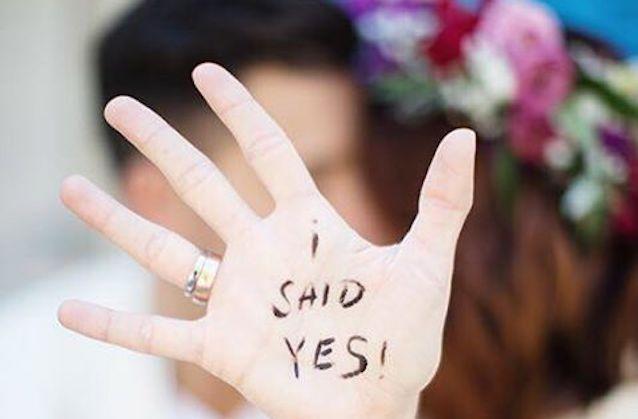 Vanessa Mi und Andreas Ferber haben geheiratet. Bitten mit dem Foto auf Facebook aber deutlich um Privatsphäre. Vanessa Mi und Andreas Ferber haben geheiratet. Bitten mit dem Foto auf Facebook aber deutlich um Privatsphäre.