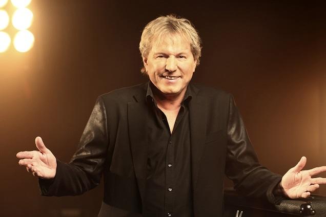 Das MDR Fernsehen zeigt „Die besten Hits aller Zeiten“, moderiert von Bernhard Brink. Bernhard Brink