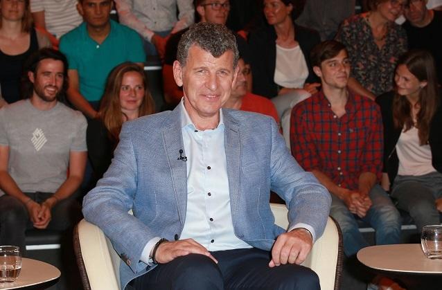 Am Wochenende warten noch weitere tolle TV-Auftritte mit Semino Rossi auf die Fans. Semino Rossi stellt sien neues Album am Donnerstag bei Markus Lanz vor.