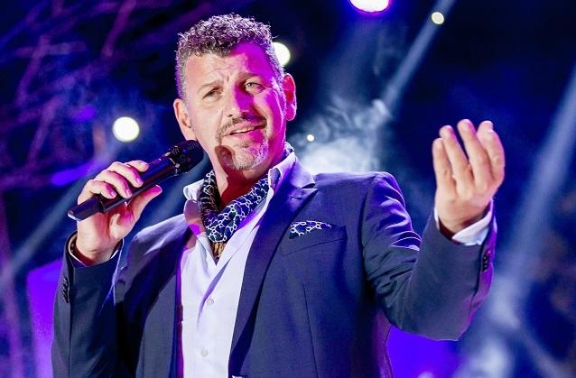 Vor dem MDR-Spezial ist Semino Rossi am Samstag auch bei Florian Silbereisens „Schlager des Sommers“ in der ARD zu Gast. Semino Rossi stellt sein Album „Ein Teil von mir“ im MDR-TV-Spezial vor.