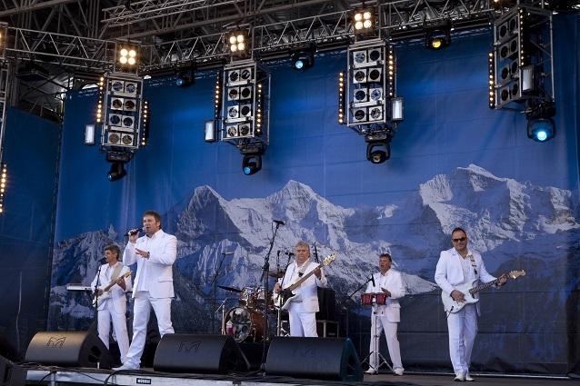 Nockalm Quintett veröffentlicht am 28. Juli 2017 die neue CD mit dem Titel „In der Nacht“. Nockalm Quintett
