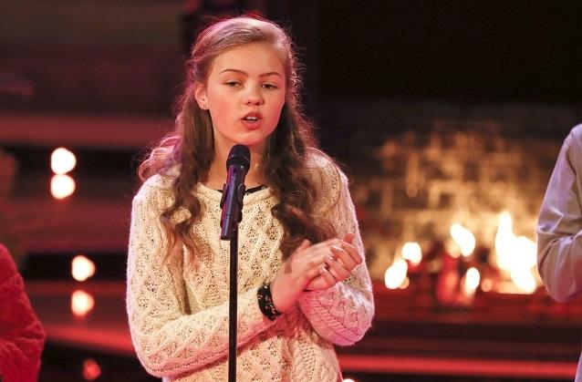 Helen hat nun ihren eigenen Instagram- und Youtube-Kanal. Angelo Kelly ist stolz auf das Gesangstalent seiner Tochter Helen.