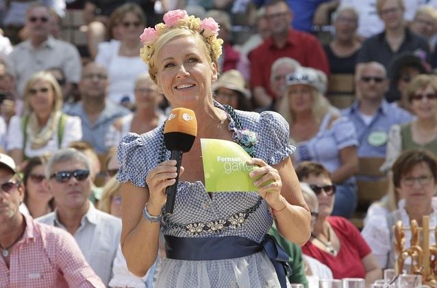 Andrea Kiewel zeigt am 24. September 2017 eine letzte Ausgabe vom „ZDF-Fernsehgarten“. Andrea Kiewel