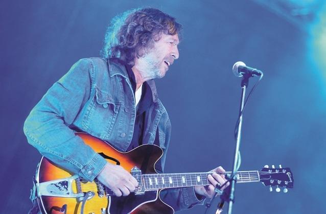 Live ist Peter Cornelius ein echtes Erlebnis. Peter Cornelius geht mit seinem neuen Album „Unverwüstlich“ auf Tour.