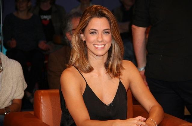 Nach einem Wahnsinnsjahr hat die Sängerin bestimmt einiges zu erzählen. Vanessa Mai ist heute beim MDR-„Riverboat” zu Gast.