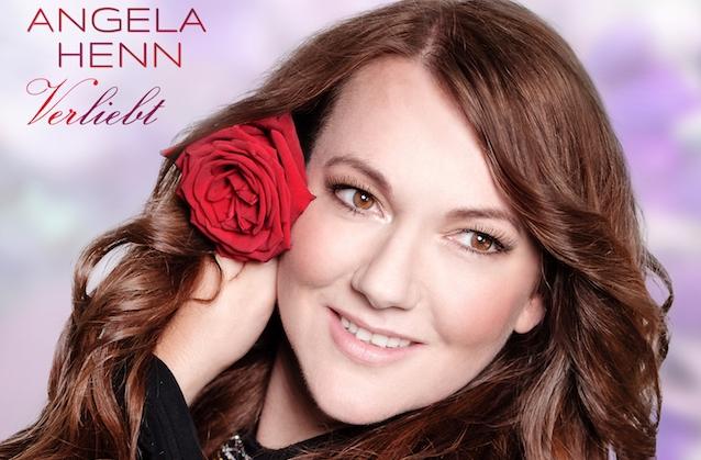 Angela Henn hat zu ihrer neuen Single „Verliebt“ ein romantisches Video in Venedig gedreht. Angela Henn hat zu ihrer neuen Single „Verliebt“ ein romantisches Video in Venedig gedreht.