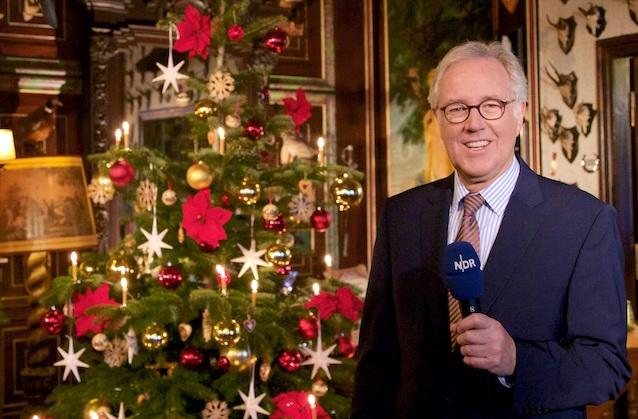 Lutz Ackermann präsentiert ein weihnachtliches „Wunschkonzert“.