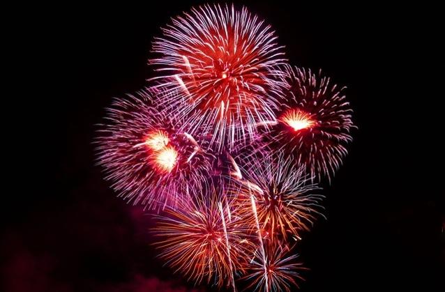 Mit einem großen Feuerwerk wird auch Ende 2017 das neue Jahr begrüßt. Mit einem großen Feuerwerk wird auch Ende 2017 das neue Jahr begrüßt.