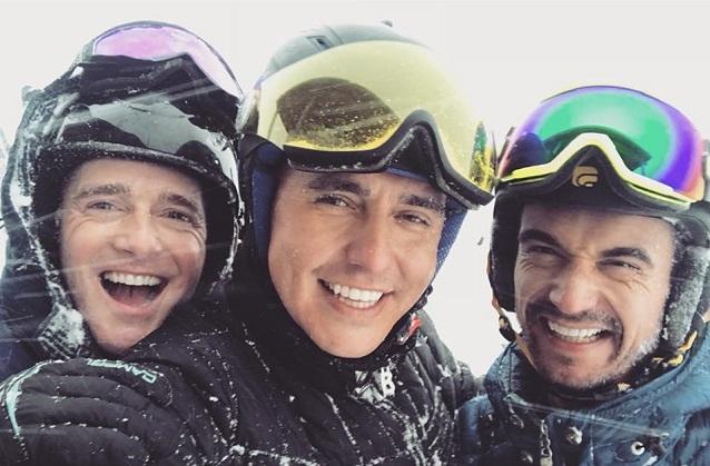 Aber die Boyband ließ sich den Spaß nicht nehmen und machte das Beste aus der Situation. KLUBBB3 wurden beim Video-Dreh von einem Schneesturm überrascht.