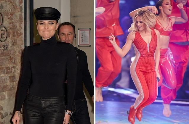 Sophia Thomalla lässt sich ein Tattoo von Helene Fischer stechen.