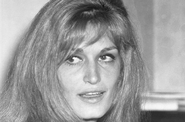 Das Foto zeigt die Sängerin Dalida aus dem Jahr 1967. Dalida