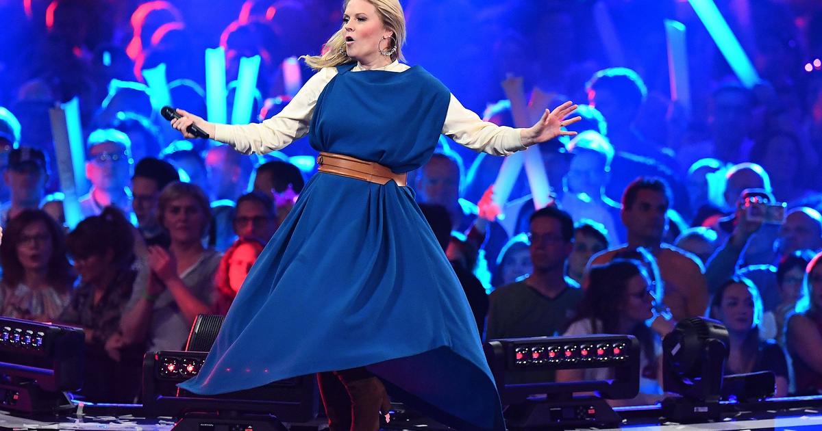 Ex Mann Starb An Krebs: Kelly Clarkson Sagt Konzerte Ab – Die Bewegende Geschichte! - sxkcwq1