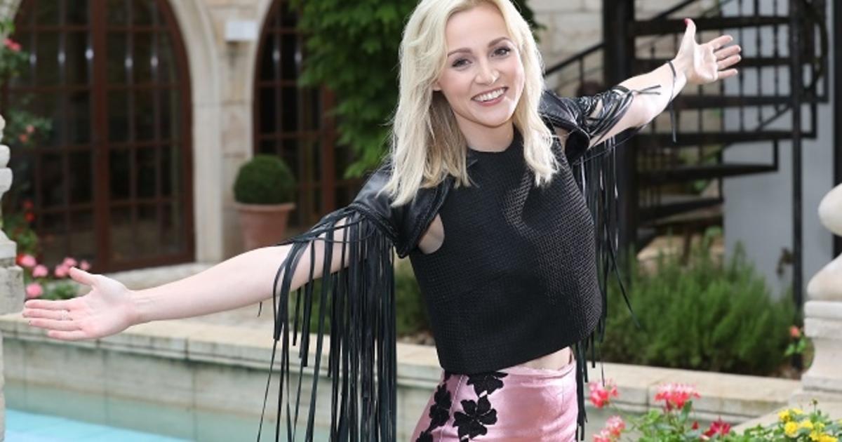 Melissa Naschenweng Neues Video Zur Single Braungebrannte Haut